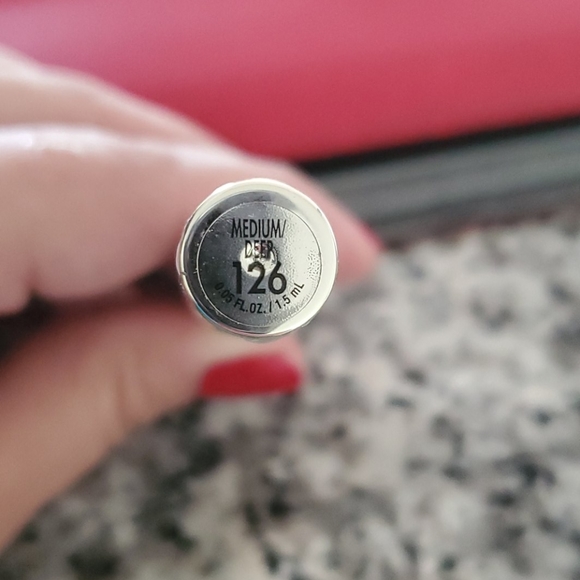 Make up - Picture 3 of 3